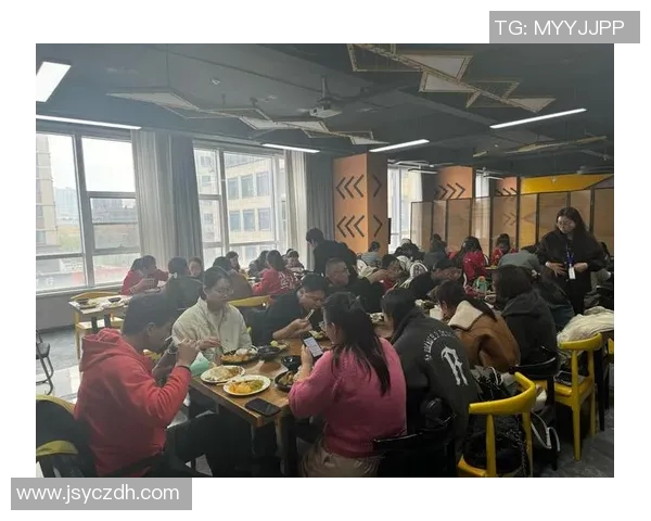 姚明明酒店：体验独特的豪华住宿与精致美食的完美结合