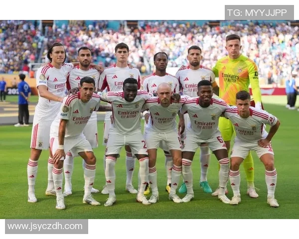 博卡青年足球明星的辉煌历程与传奇故事揭秘 博卡青年足球明星的辉煌历程与传奇故事揭秘