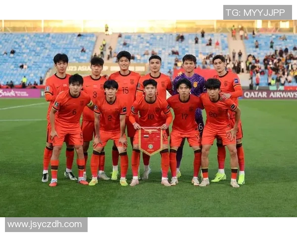 中国国足历史性夺冠世界杯展现足球强国风采与民族自豪感