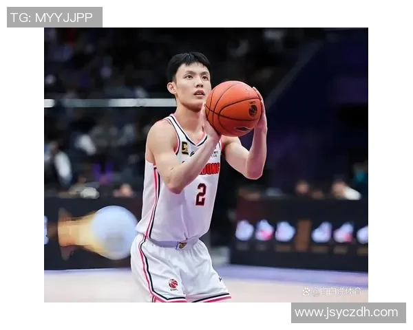 徐杰引领宏远篮球新风潮成为年轻球员心中的偶像与榜样 徐杰引领宏远篮球新风潮成为年轻球员心中的偶像与榜样